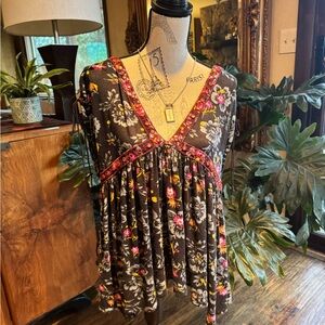 Free People Navy Floral Print V-Neck Women's Top